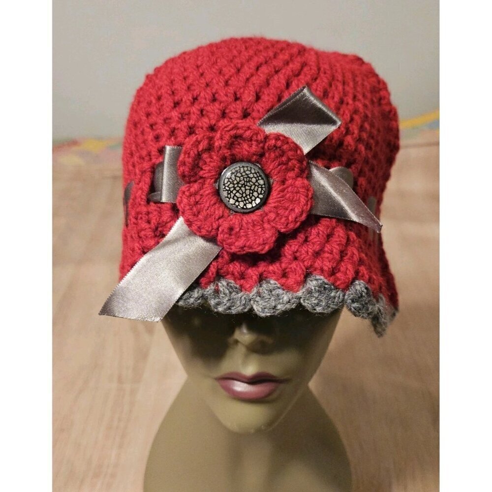 Hand-Made - Knitted Winter Clouche Hat - One-Size Very Warm! Red Dark Gray Trim